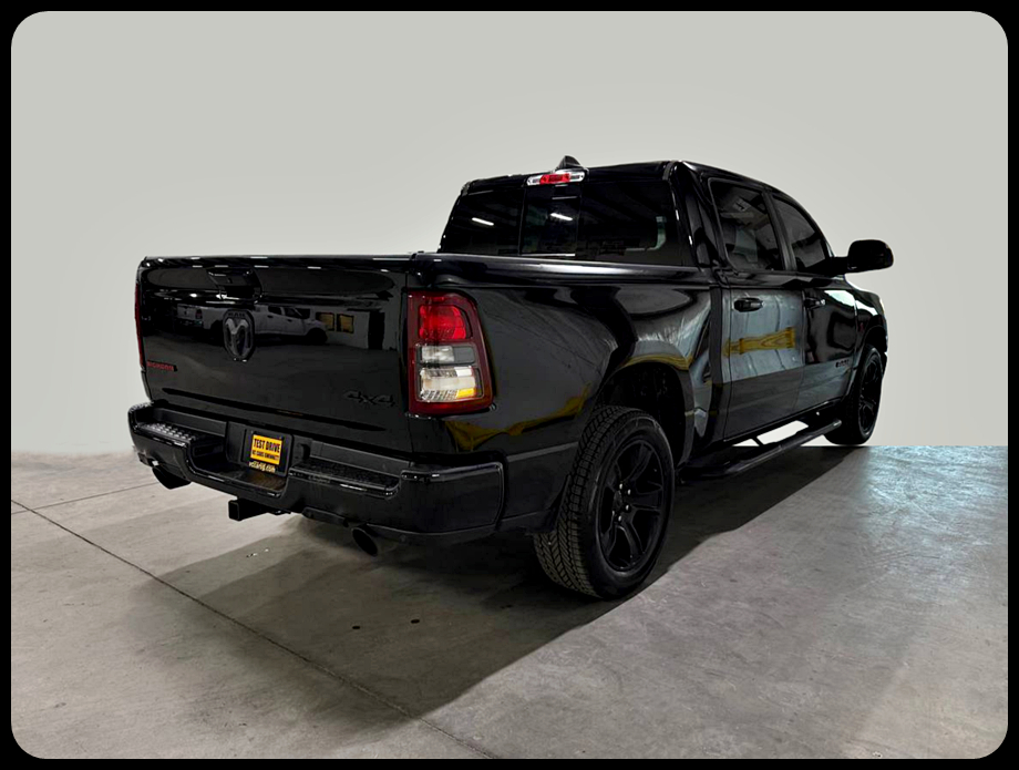 RAM 1500 Big Horn Crew Cab 4WD 2020