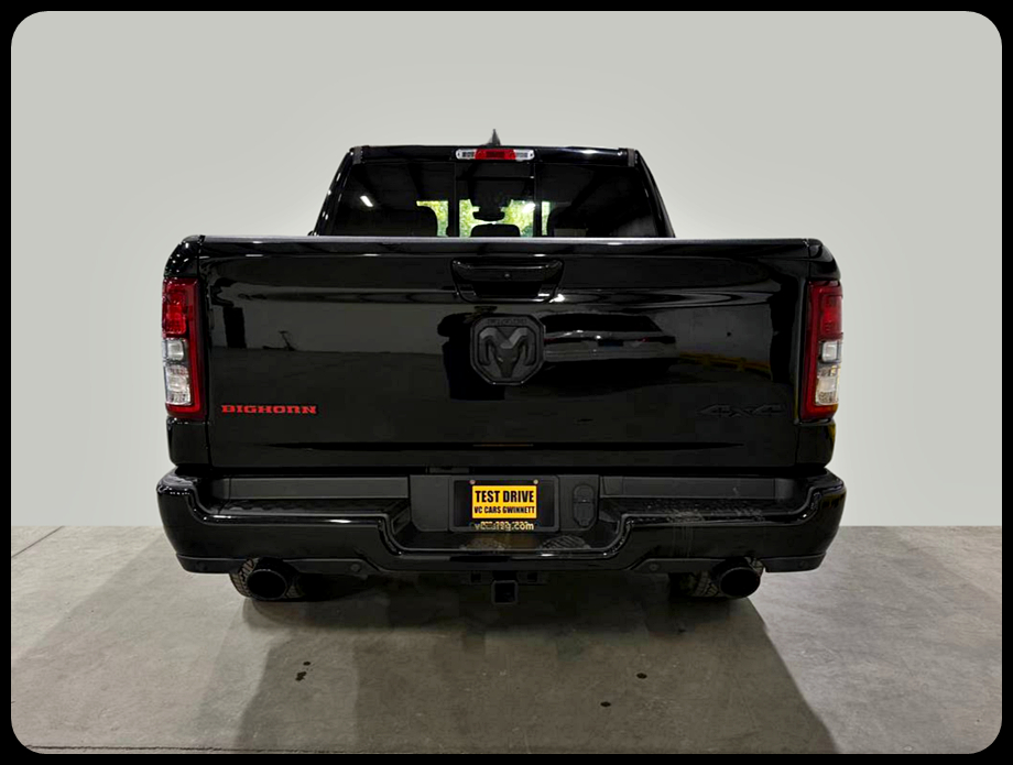 RAM 1500 Big Horn Crew Cab 4WD 2020