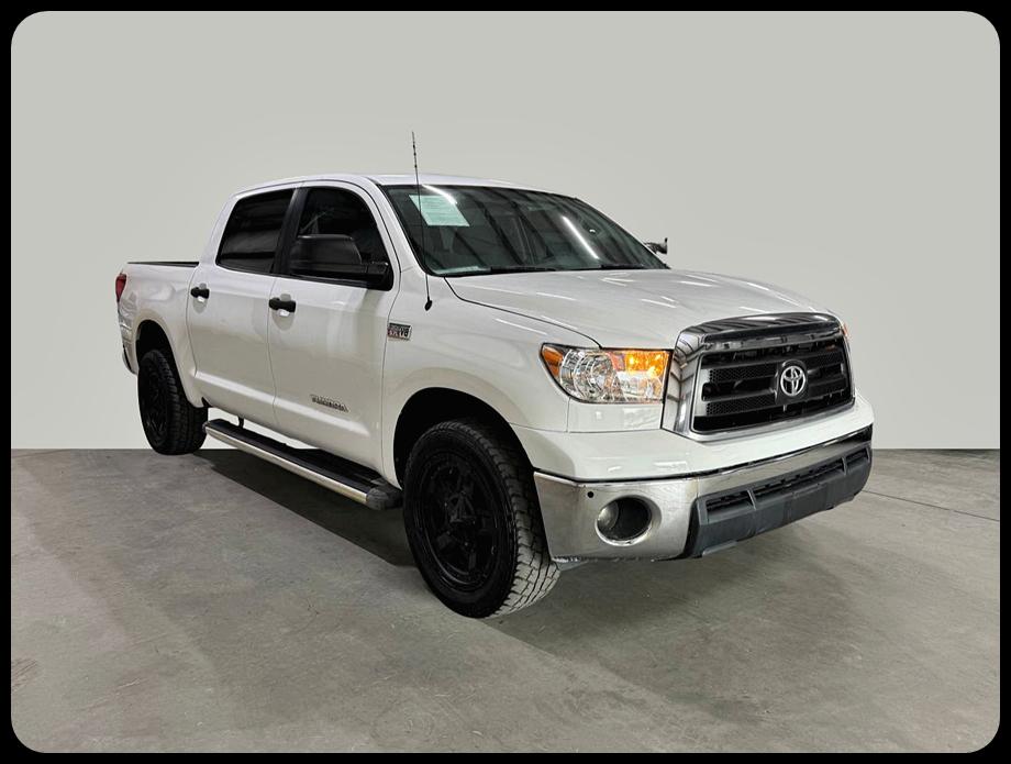 Toyota Tundra  2011