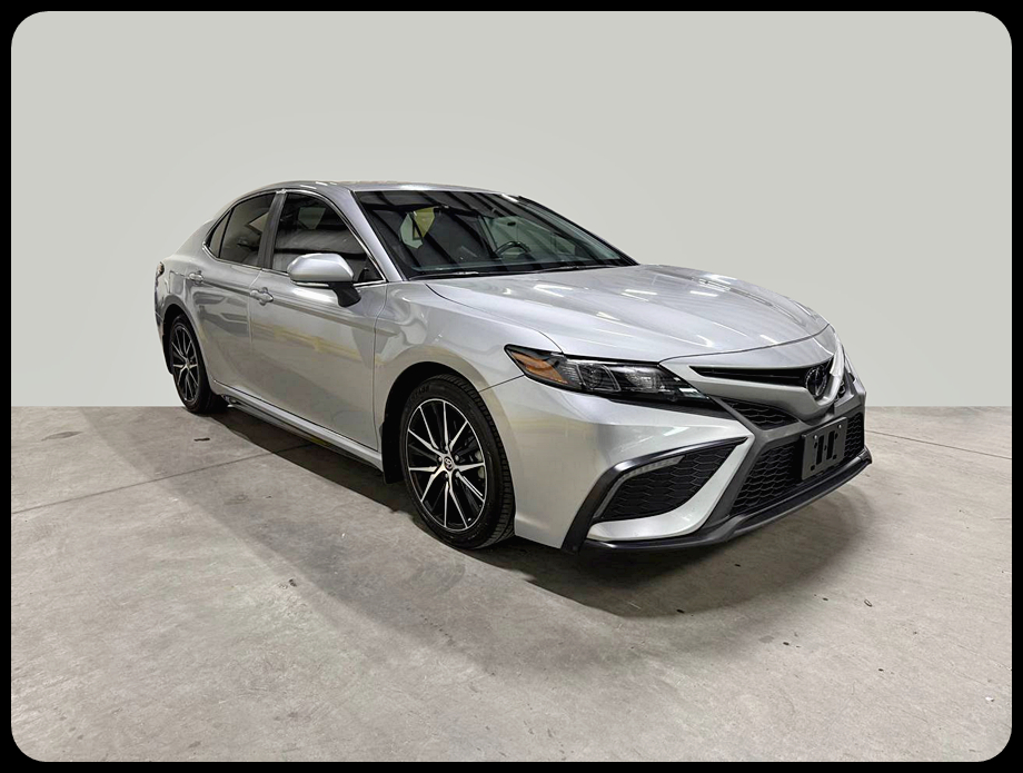 Toyota Camry SE 2022