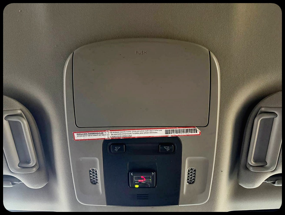 Toyota Camry SE 2022