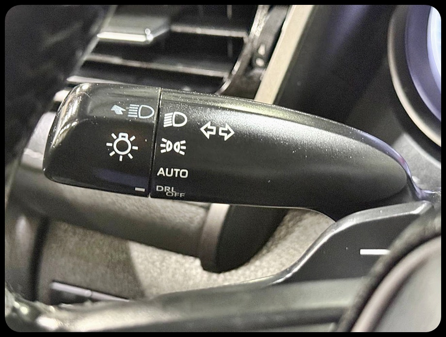 Toyota Camry SE 2022