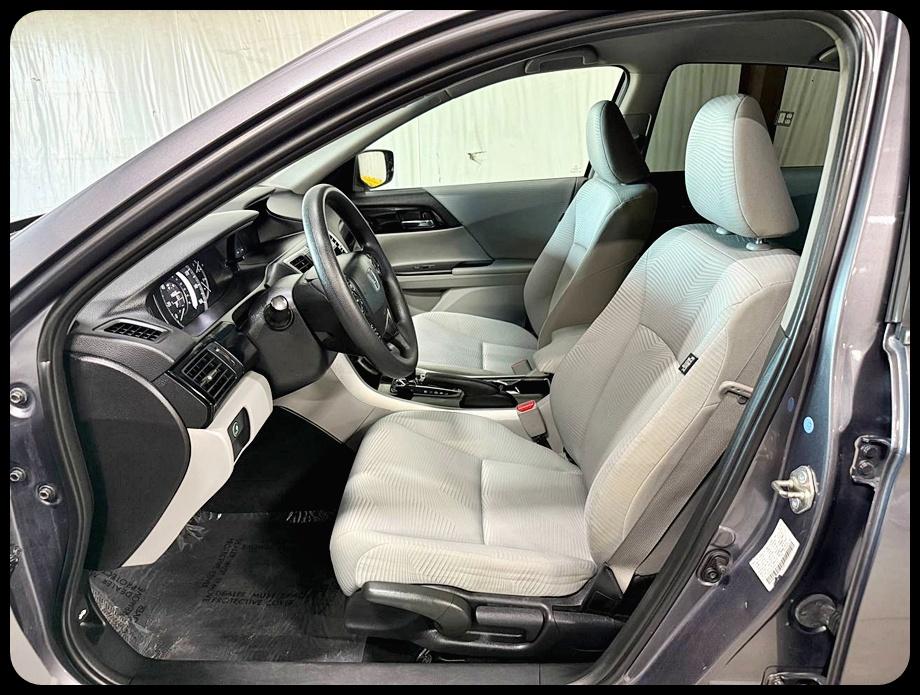 Honda Accord LX Sedan CVT 2016