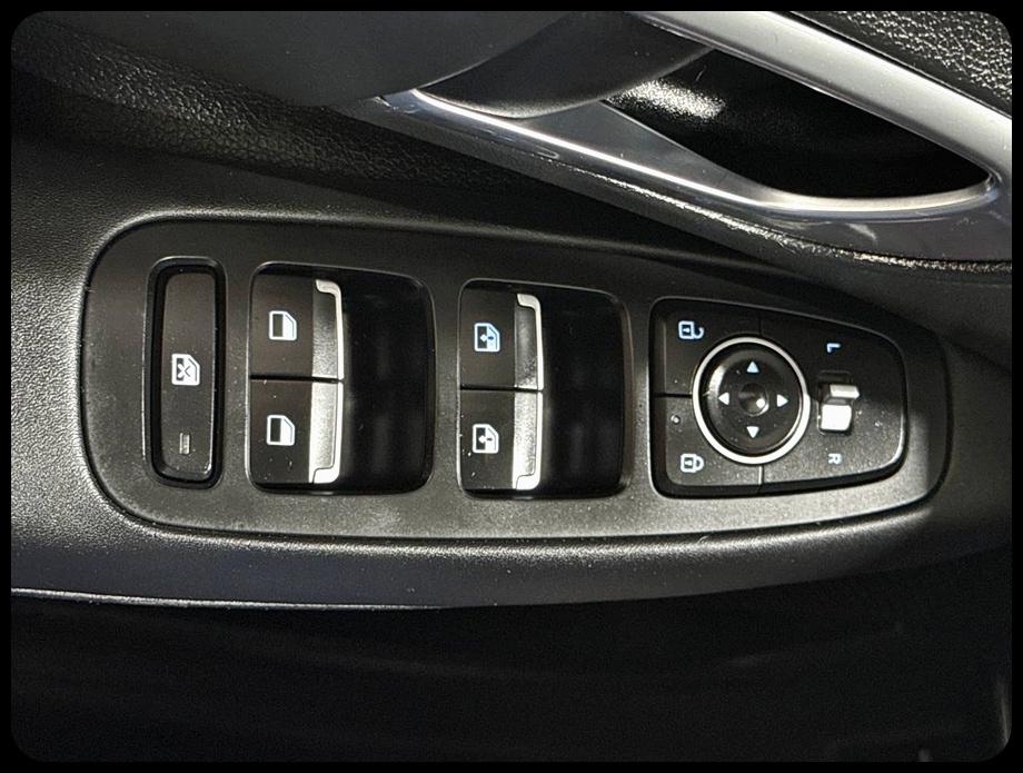 Hyundai Sonata SEL 2020