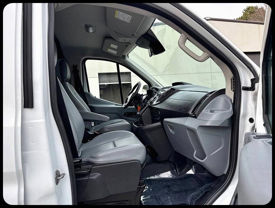 Ford Transit  2016
