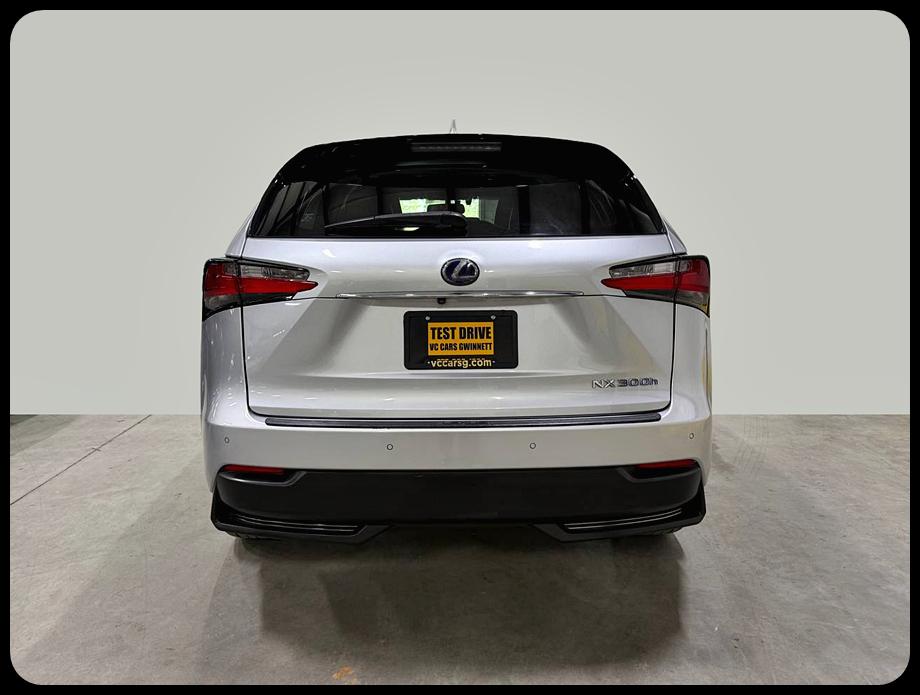 Lexus NX 300h AWD 2016