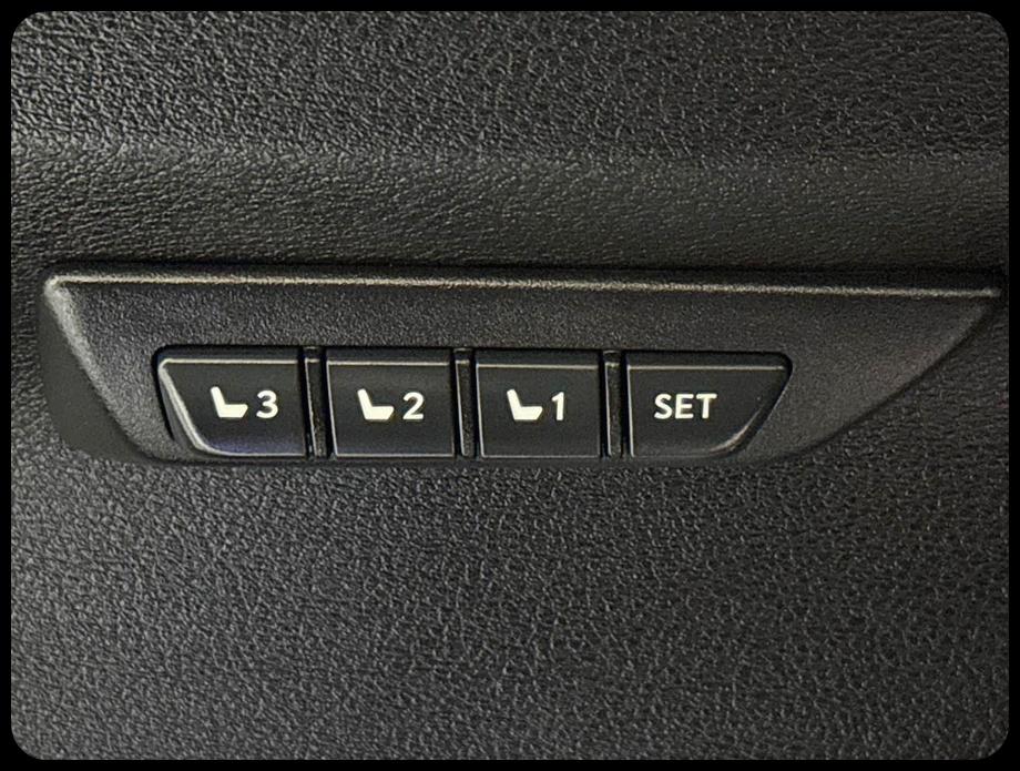 Lexus NX 300h AWD 2016