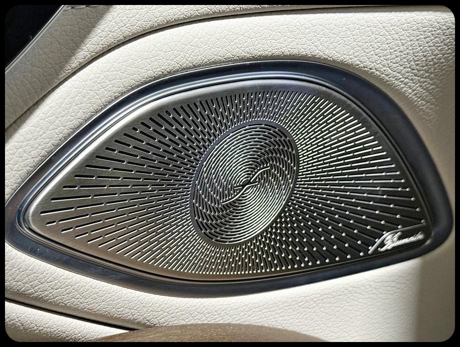 Mercedes-Benz EQS 450+ 2023