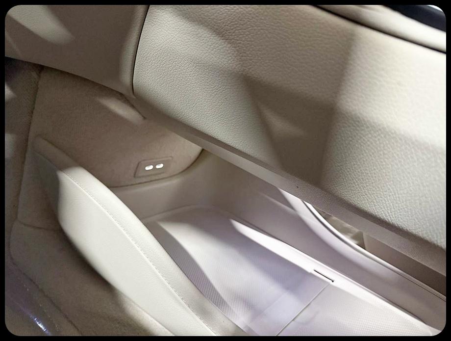 Mercedes-Benz EQS 450+ 2023