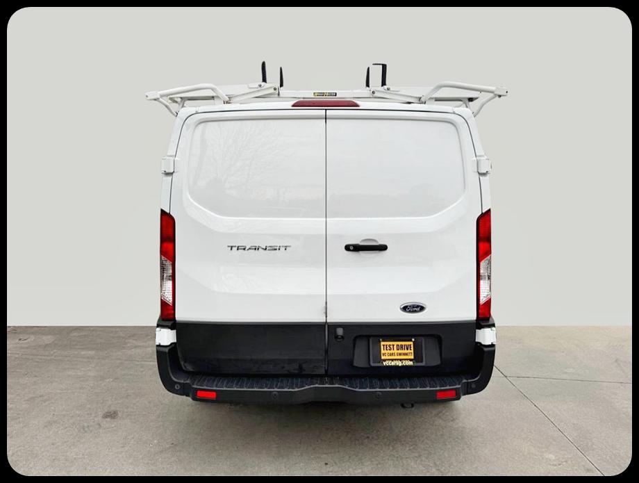 Ford Transit 250 Van Low Roof w/Sliding Pass. 130-in. WB 2019