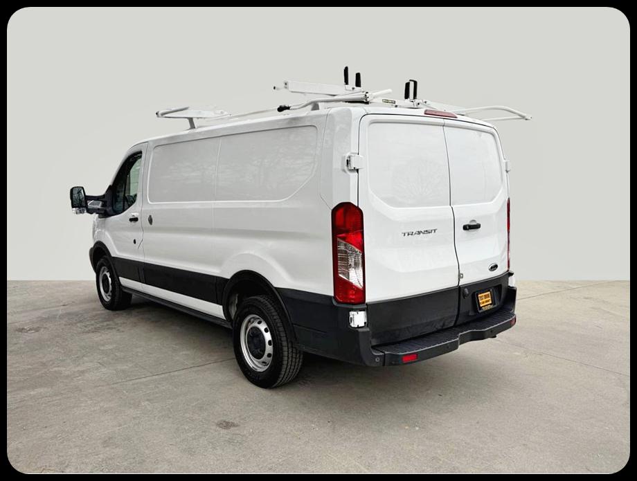 Ford Transit 250 Van Low Roof w/Sliding Pass. 130-in. WB 2019