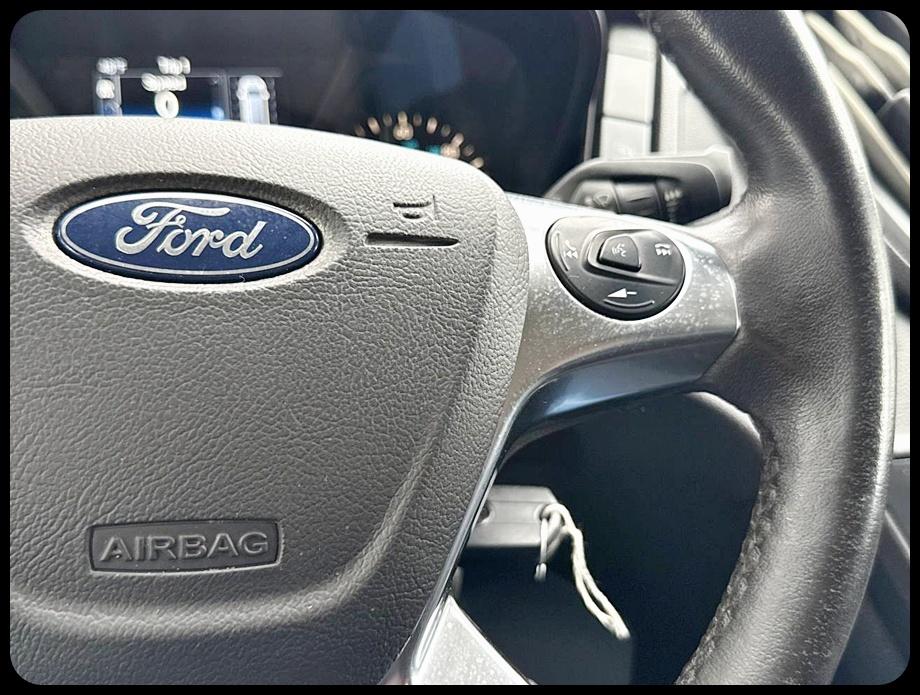 Ford Transit 250 Van Low Roof w/Sliding Pass. 130-in. WB 2019