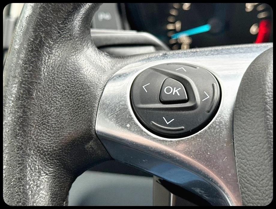 Ford Transit 250 Van Low Roof w/Sliding Pass. 130-in. WB 2019