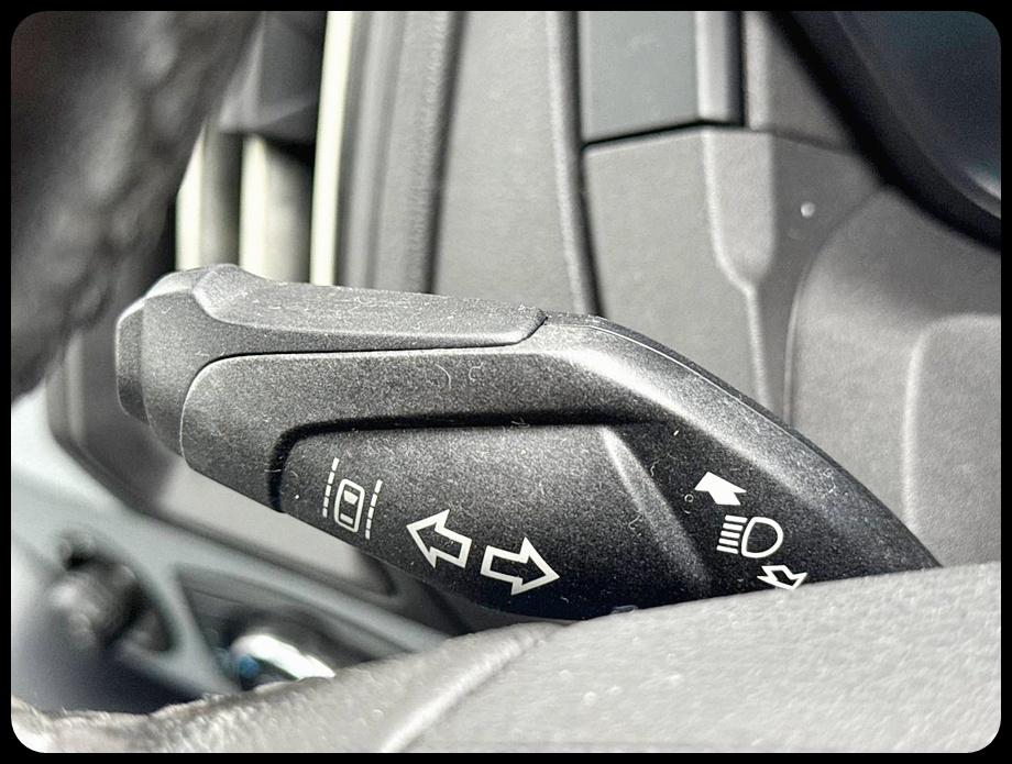 Ford Transit 250 Van Low Roof w/Sliding Pass. 130-in. WB 2019