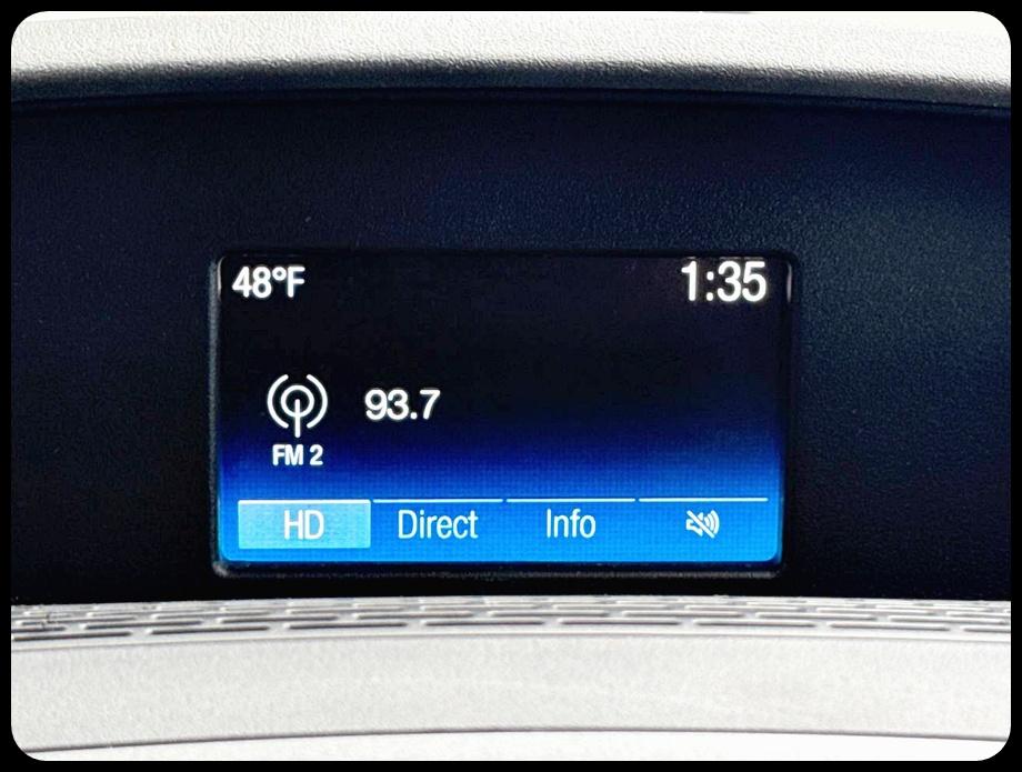 Ford Transit 250 Van Low Roof w/Sliding Pass. 130-in. WB 2019