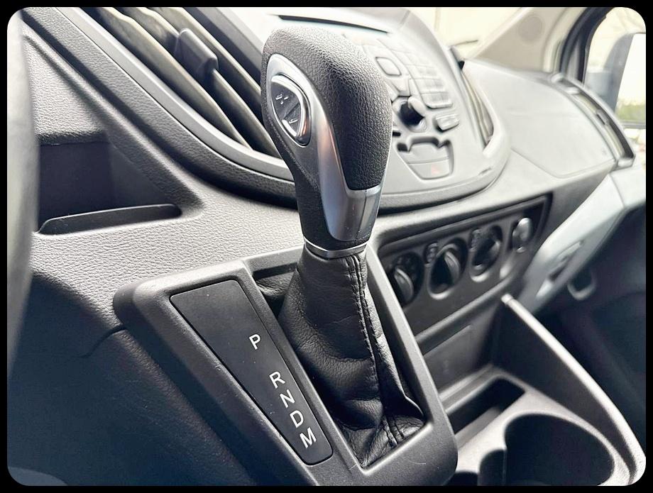 Ford Transit 250 Van Low Roof w/Sliding Pass. 130-in. WB 2019