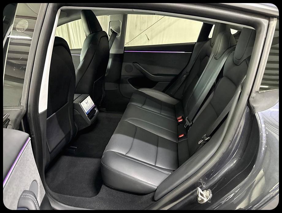 Tesla Model 3 Base 2024