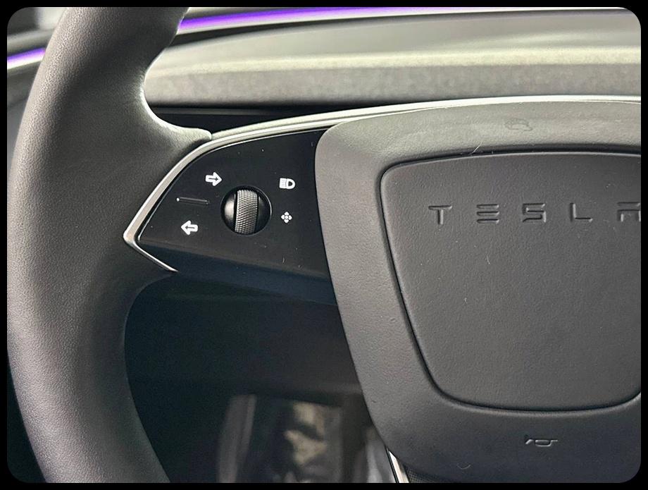 Tesla Model 3 Base 2024