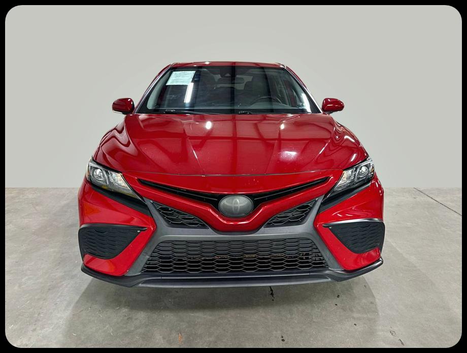 Toyota Camry SE 2023