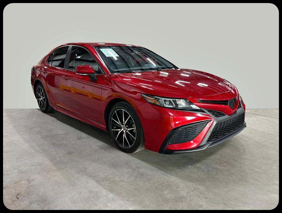 Toyota Camry SE 2023