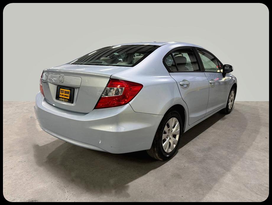 Honda Civic LX Sedan 5-Speed AT 2012