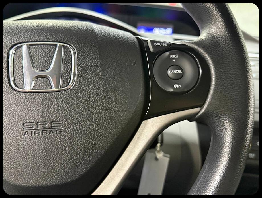 Honda Civic LX Sedan 5-Speed AT 2012