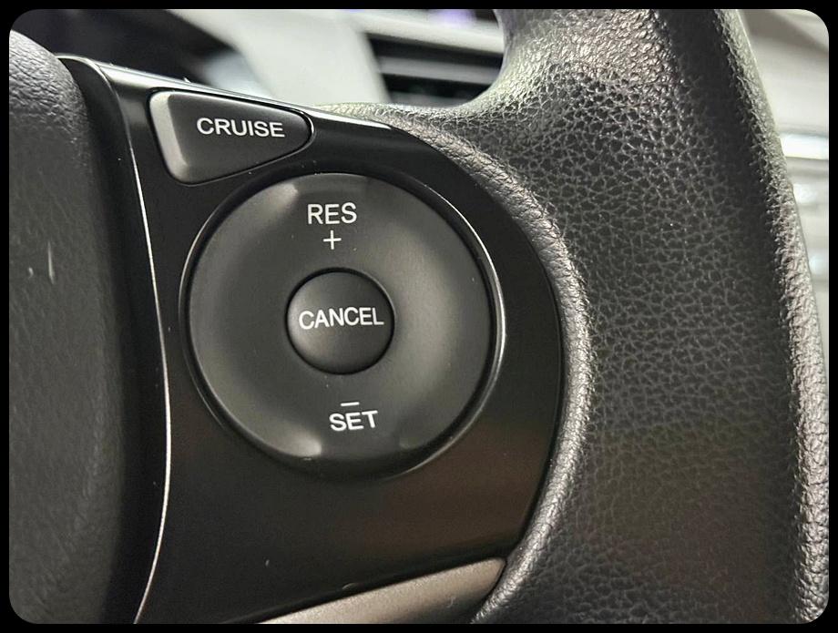 Honda Civic LX Sedan 5-Speed AT 2012