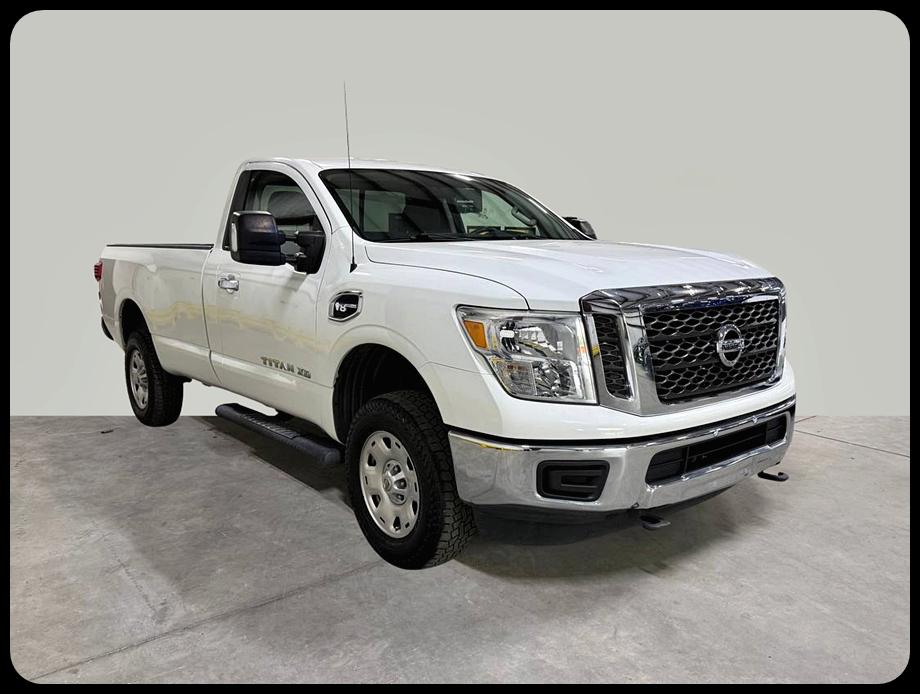Nissan Titan  2017