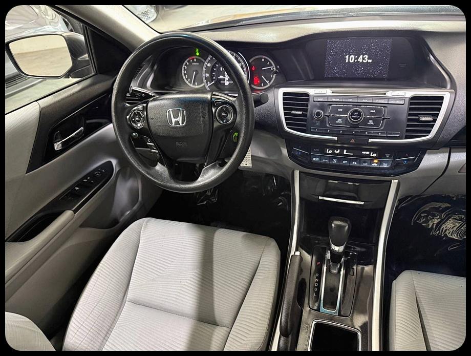 Honda Accord LX Sedan CVT 2017