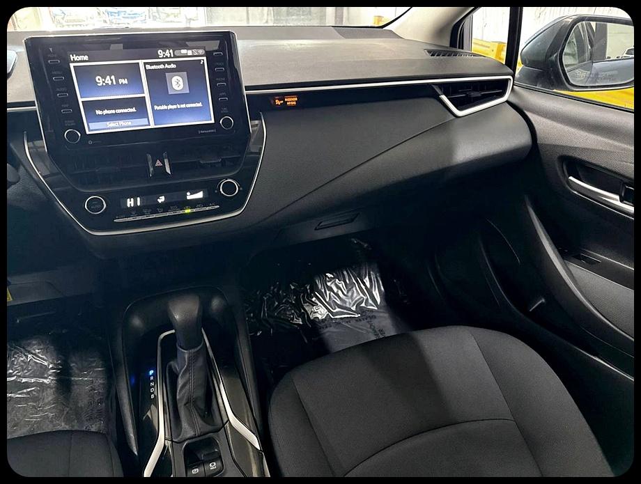 Toyota Corolla LE 2021