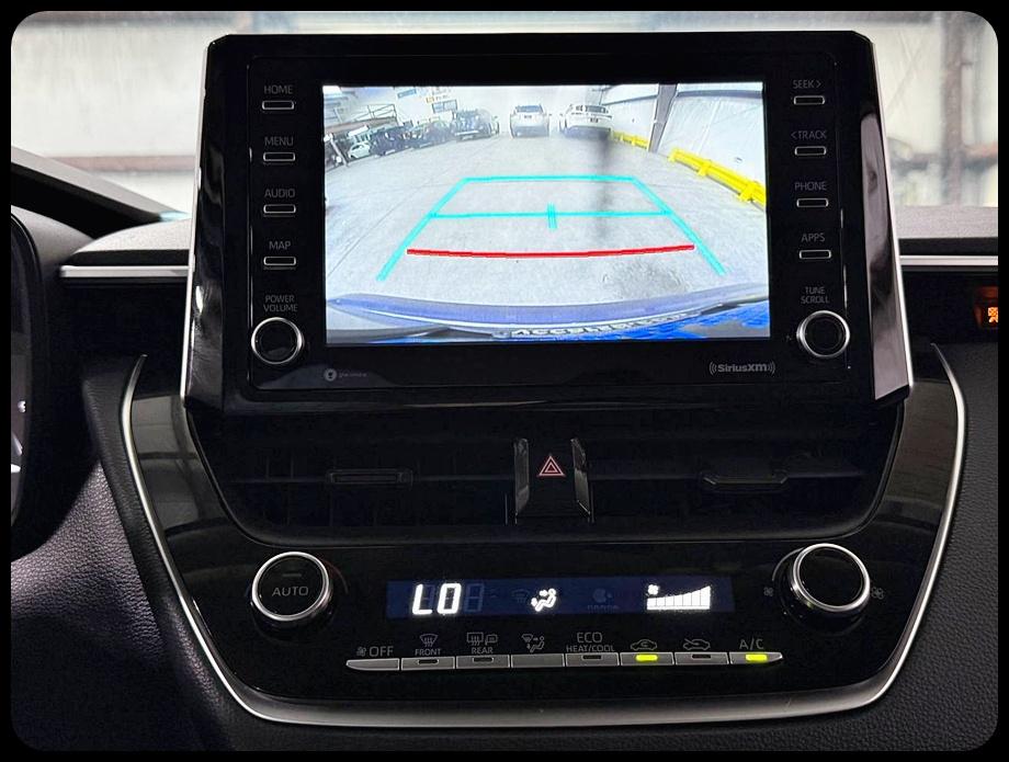 Toyota Corolla LE 2021