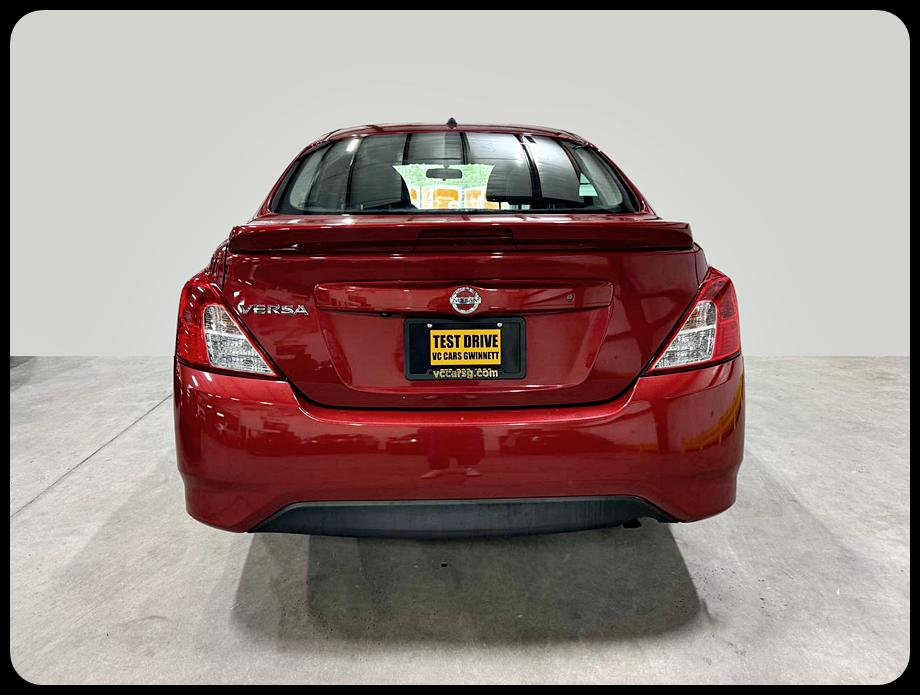 Nissan Versa 1.6 S 5M 2019