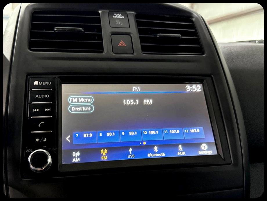 Nissan Versa 1.6 S 5M 2019