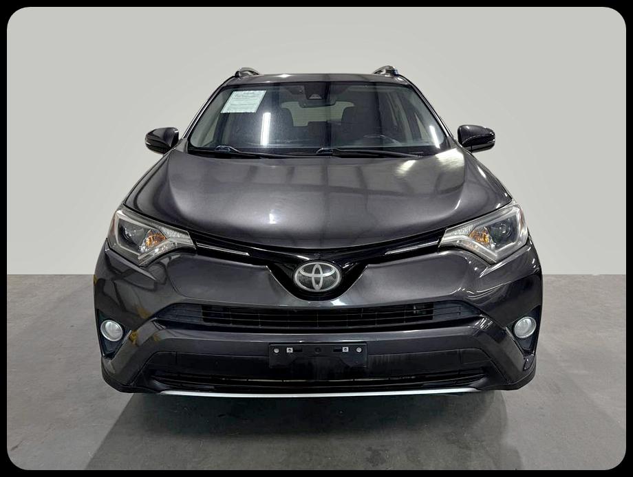 Toyota RAV4 XLE FWD 2018
