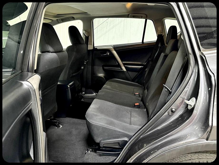 Toyota RAV4 XLE FWD 2018