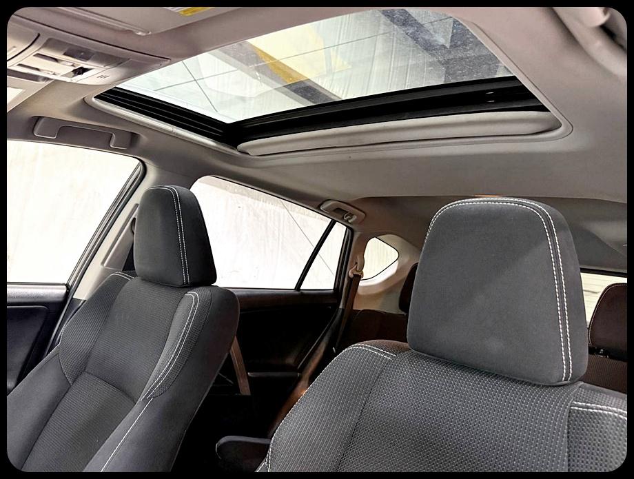 Toyota RAV4 XLE FWD 2018