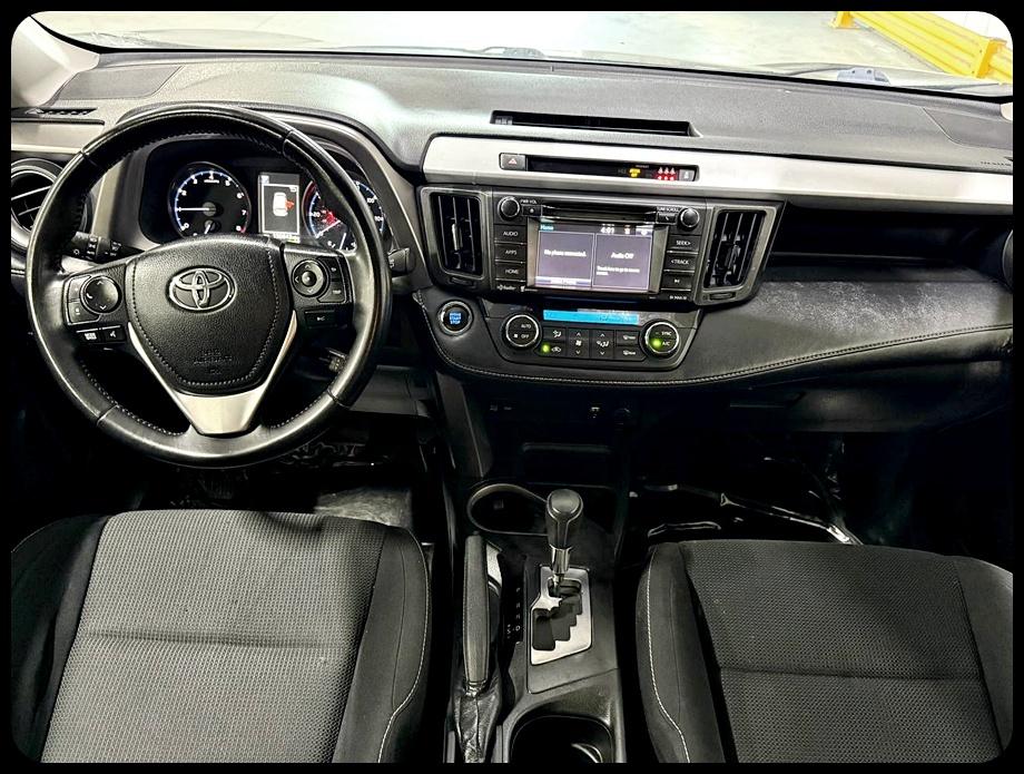 Toyota RAV4 XLE FWD 2018