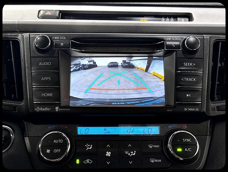 Toyota RAV4 XLE FWD 2018