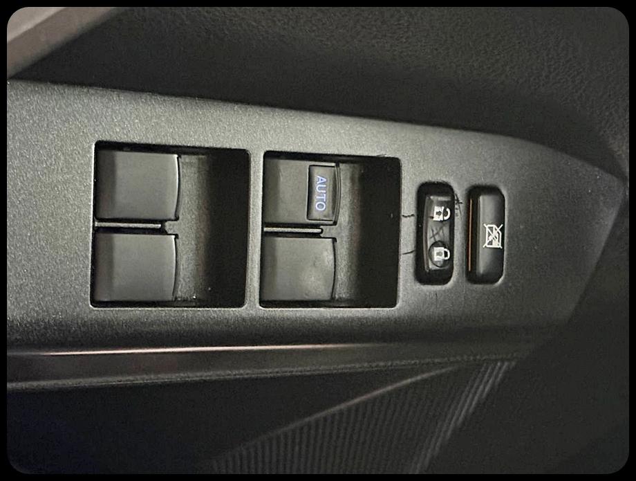 Toyota RAV4 XLE FWD 2018