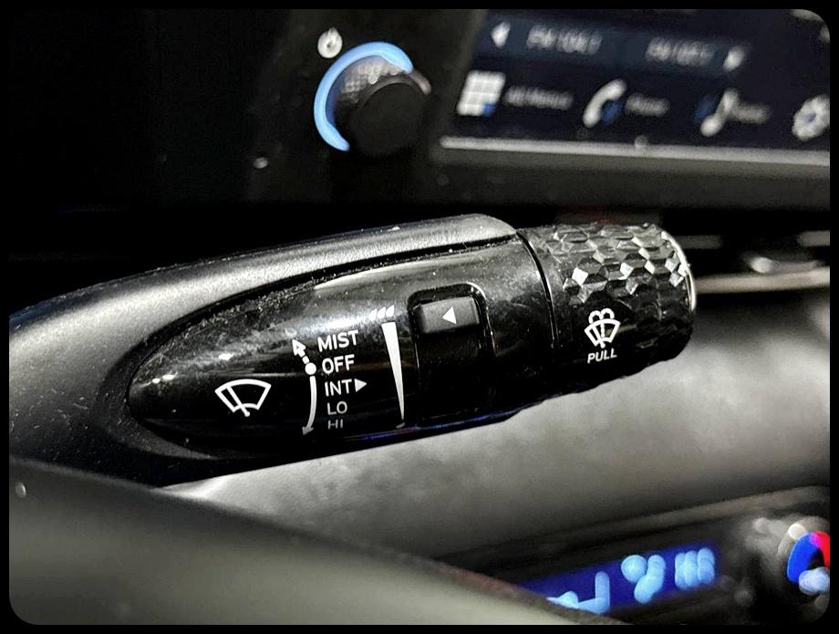 Hyundai Elantra SEL Sport 2025