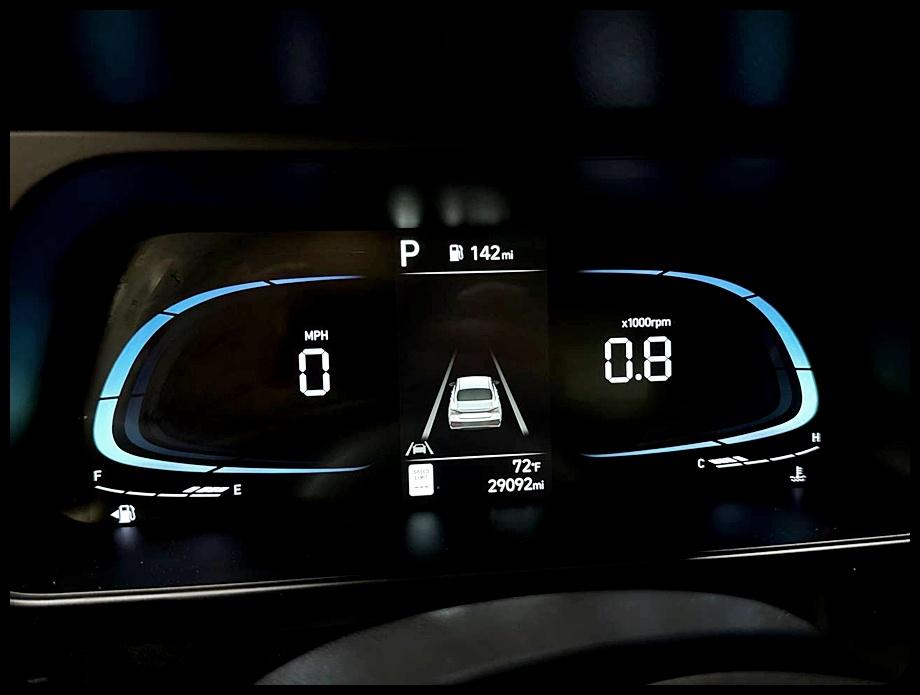 Hyundai Elantra SEL Sport 2025