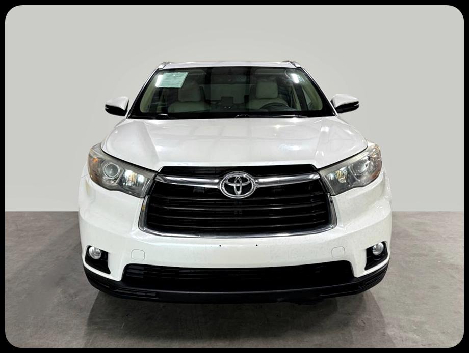 Toyota Highlander XLE FWD V6 2015