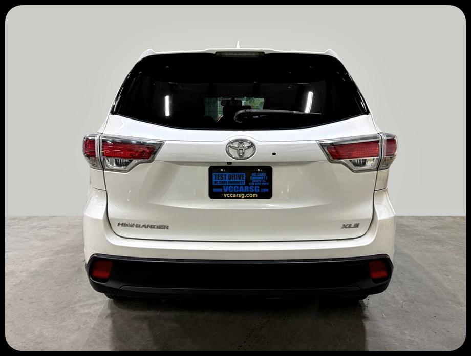 Toyota Highlander XLE FWD V6 2015