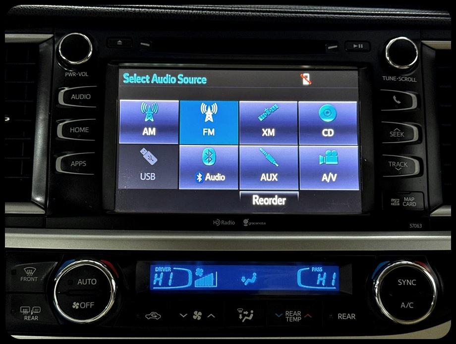 Toyota Highlander XLE FWD V6 2015