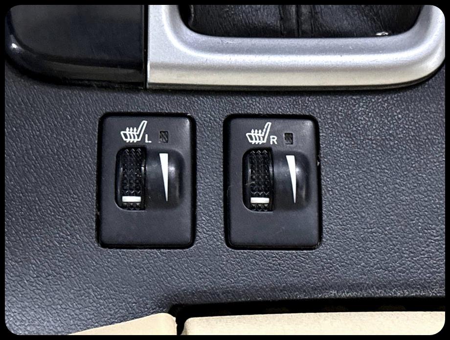 Toyota Highlander XLE FWD V6 2015