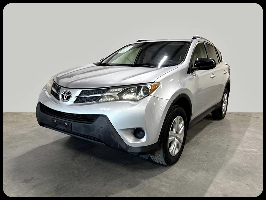 Toyota RAV4 LE FWD 2015