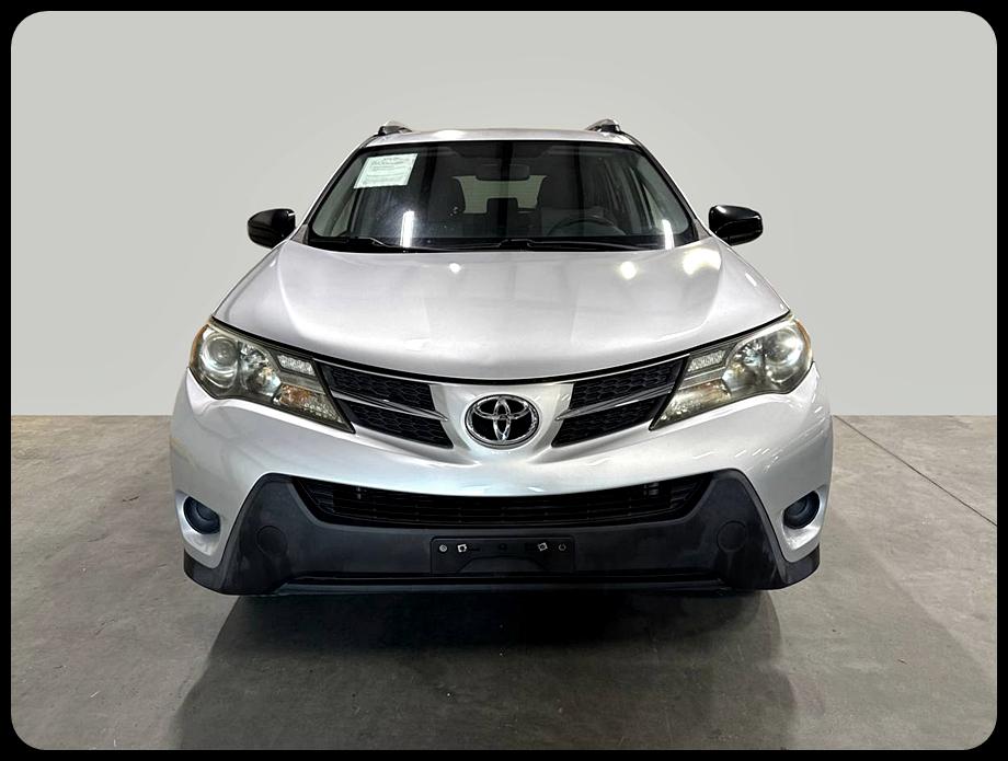 Toyota RAV4 LE FWD 2015