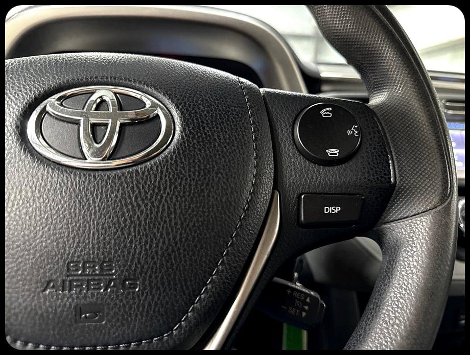 Toyota RAV4 LE FWD 2015