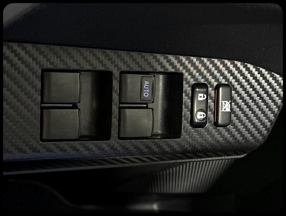 Toyota RAV4 LE FWD 2015