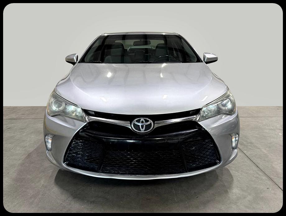 Toyota Camry SE 2017